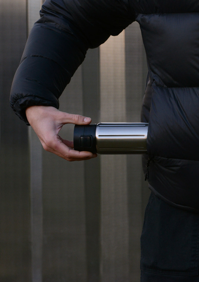 THERMO FLASKS - STYLE AND FUNCTIONALITY